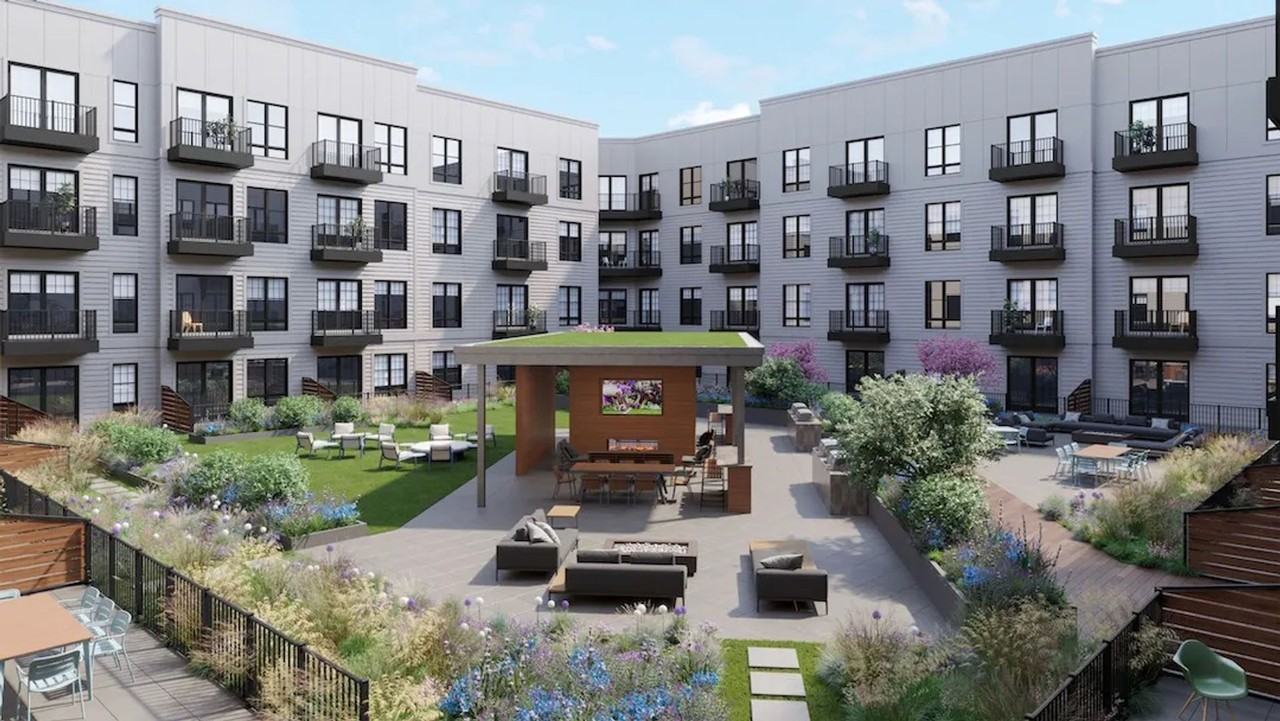 1100 S 5th St - Photo 2 of 8