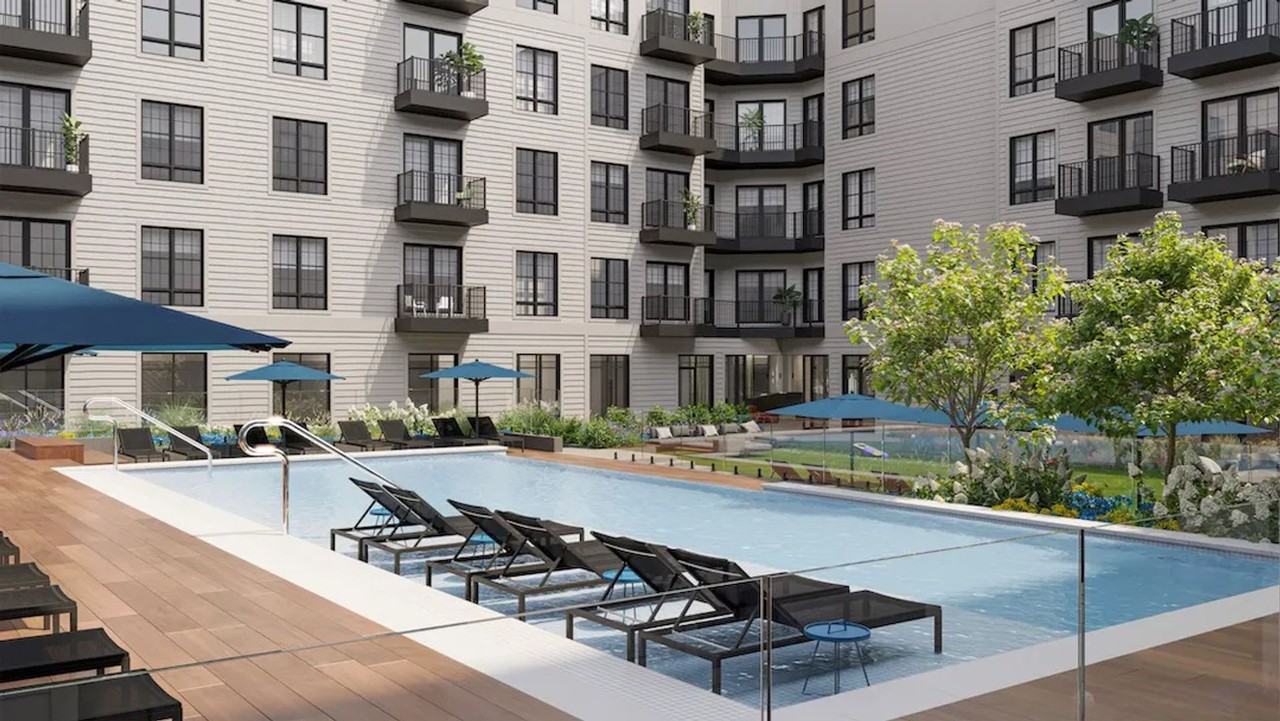 1100 S 5th St - Photo 3 of 8