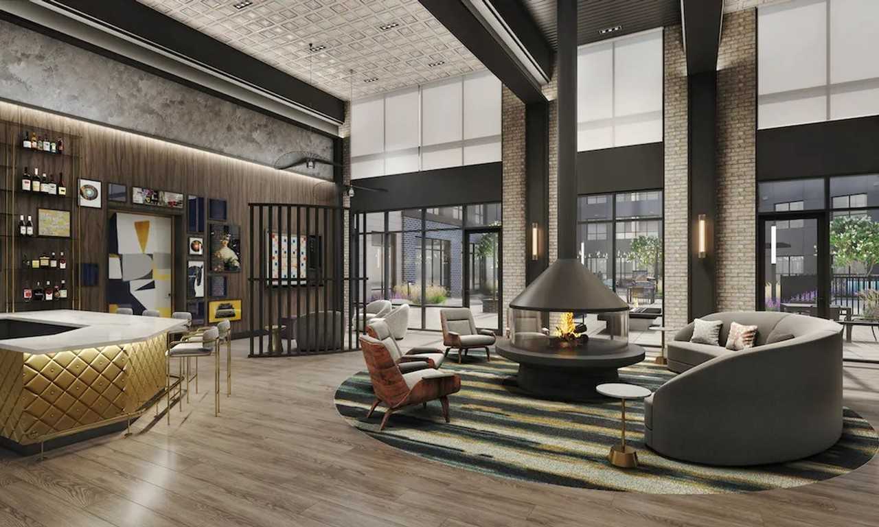 Ivy and Green - Photo 2 of 5