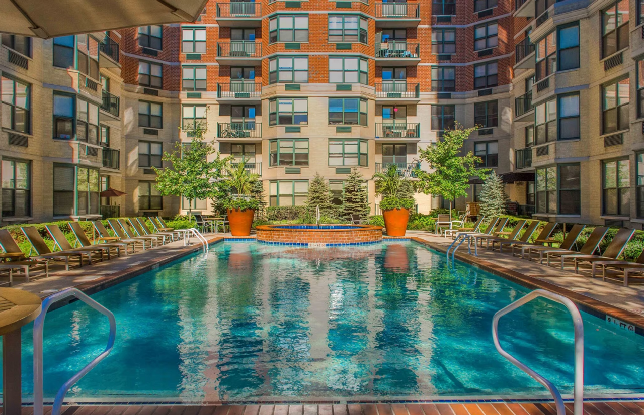 Riverbend - Photo 3 of 3