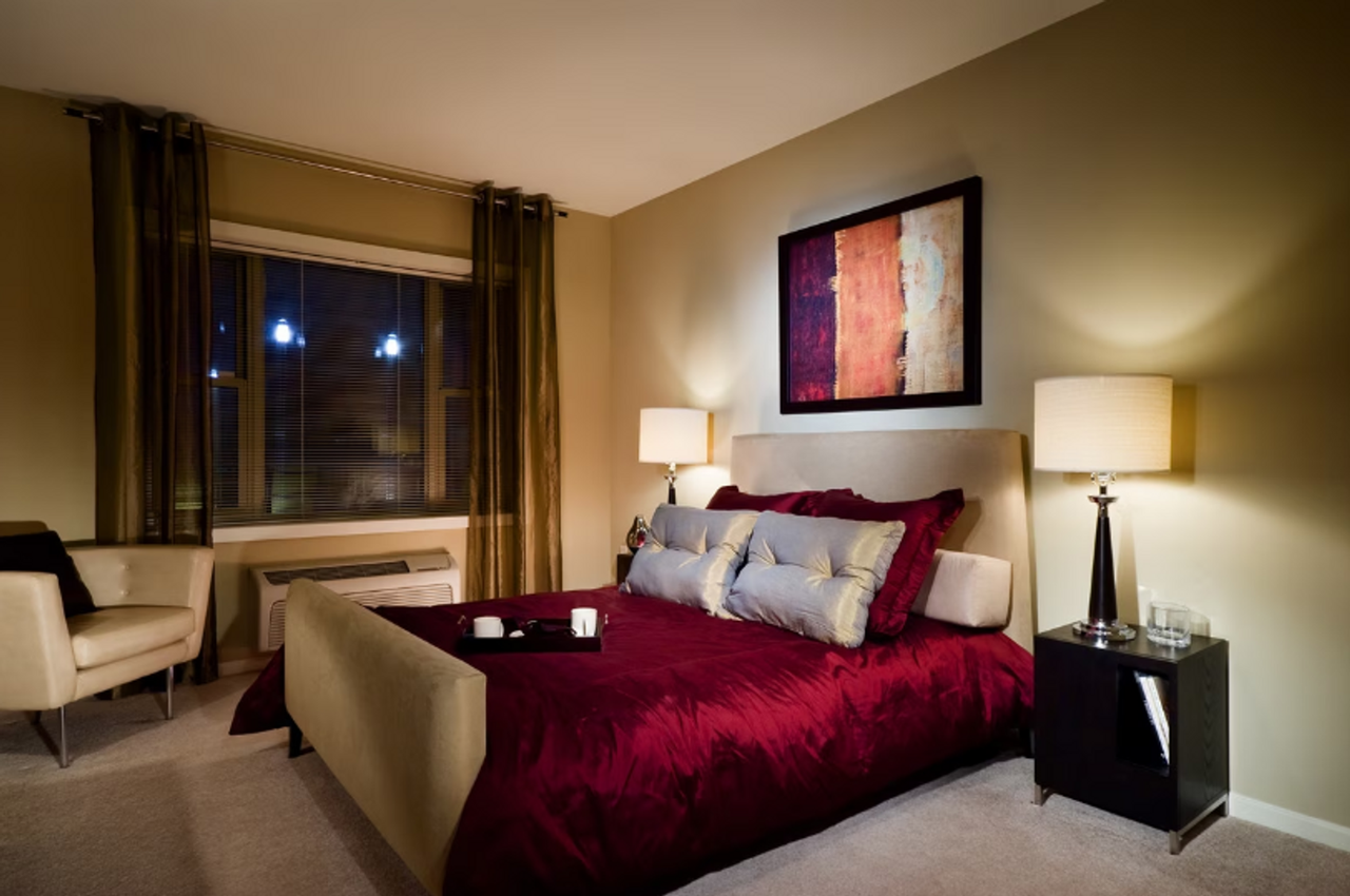 55 Riverwalk Place - Photo 4 of 18