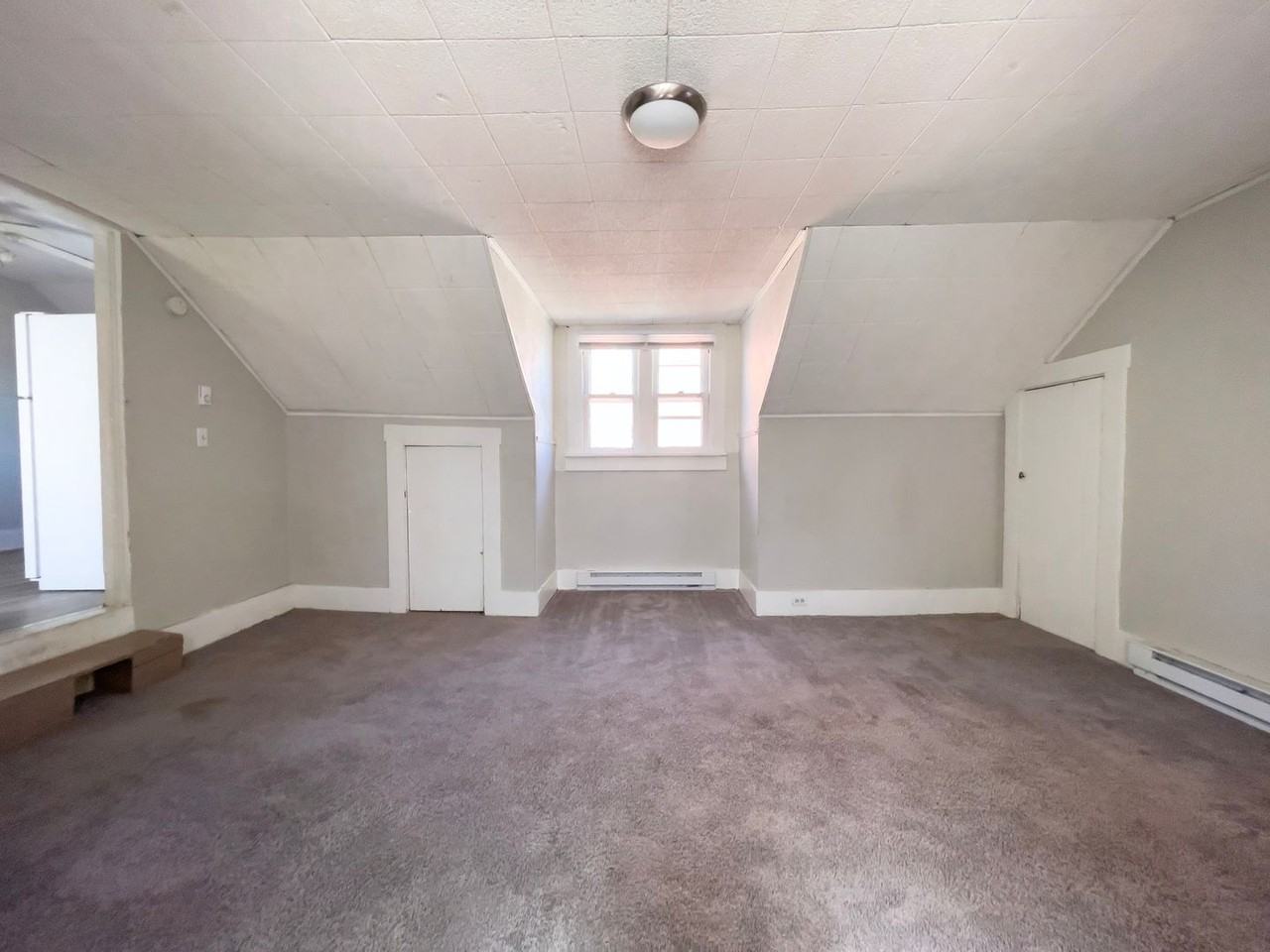 216 N McKinley Ave - Photo 7 of 18