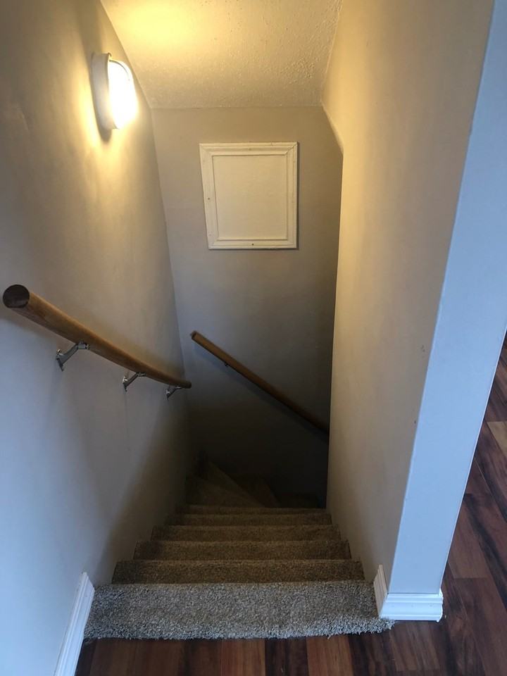 1516 W Main St #7 - Photo 4 of 12