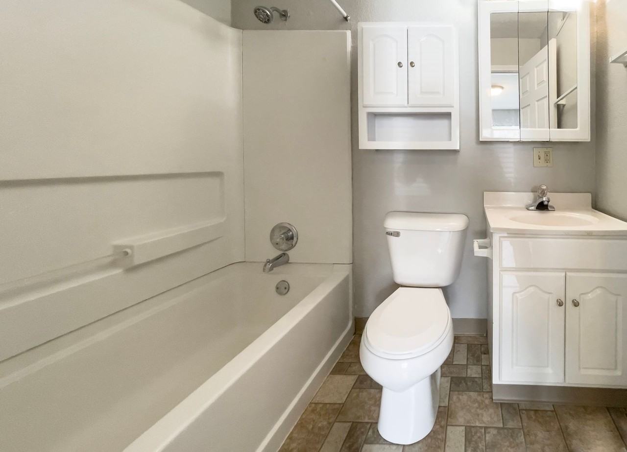 1619 West Gilbert Street - Photo 4 of 13