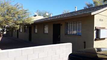 featured image of 1514 E Adams St