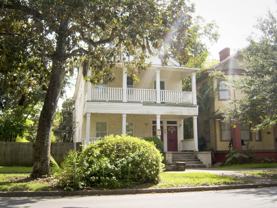825 E Henry St - Photo 1 of 1