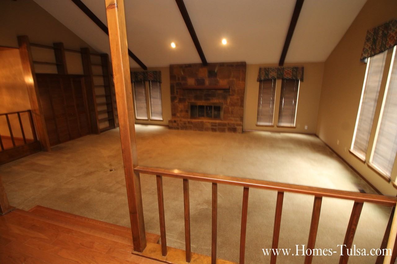 7306 S Fulton Ave - Photo 3 of 16