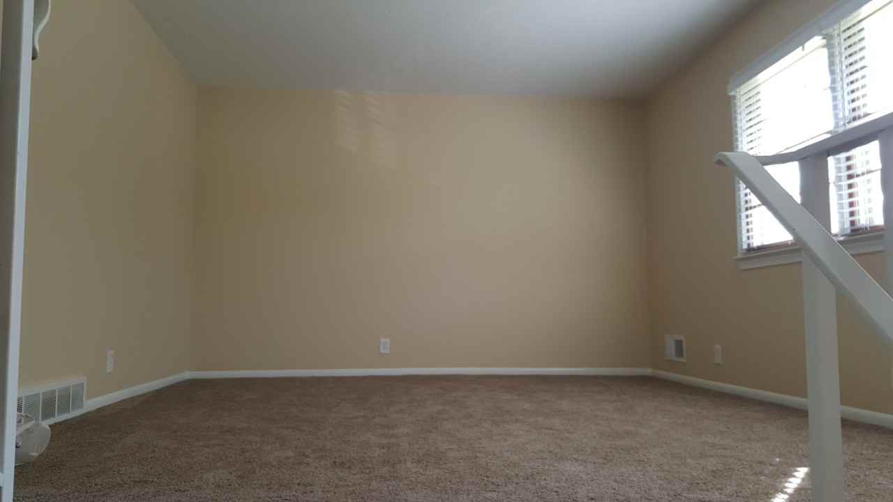 9722 Grand Ave - Photo 2 of 11