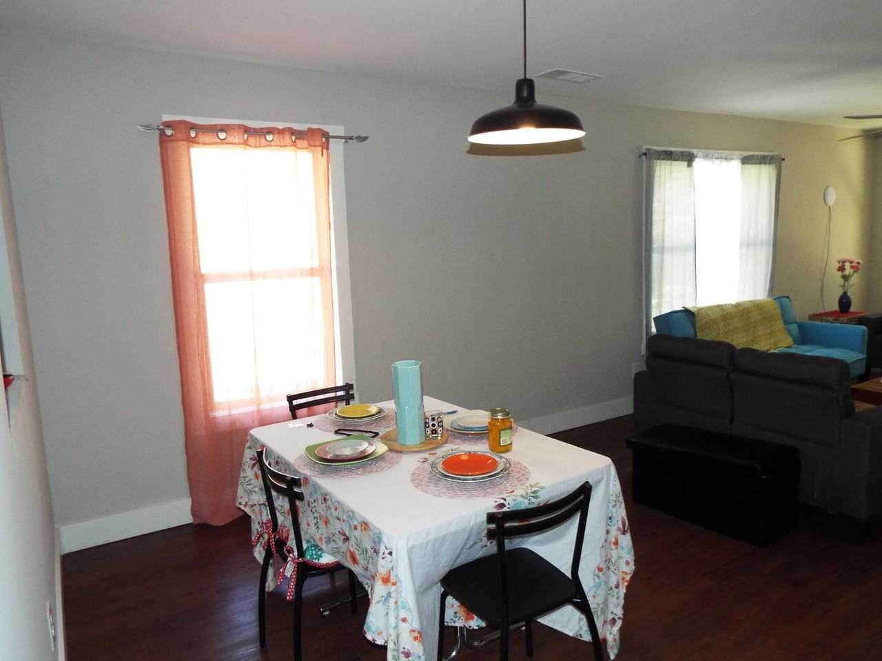 Highlands at Cullowhee Nice at a Great Price! Private Bedroom in a 4 Bedroom Apartment, shared common area next to WCU. - Photo 6 of 34