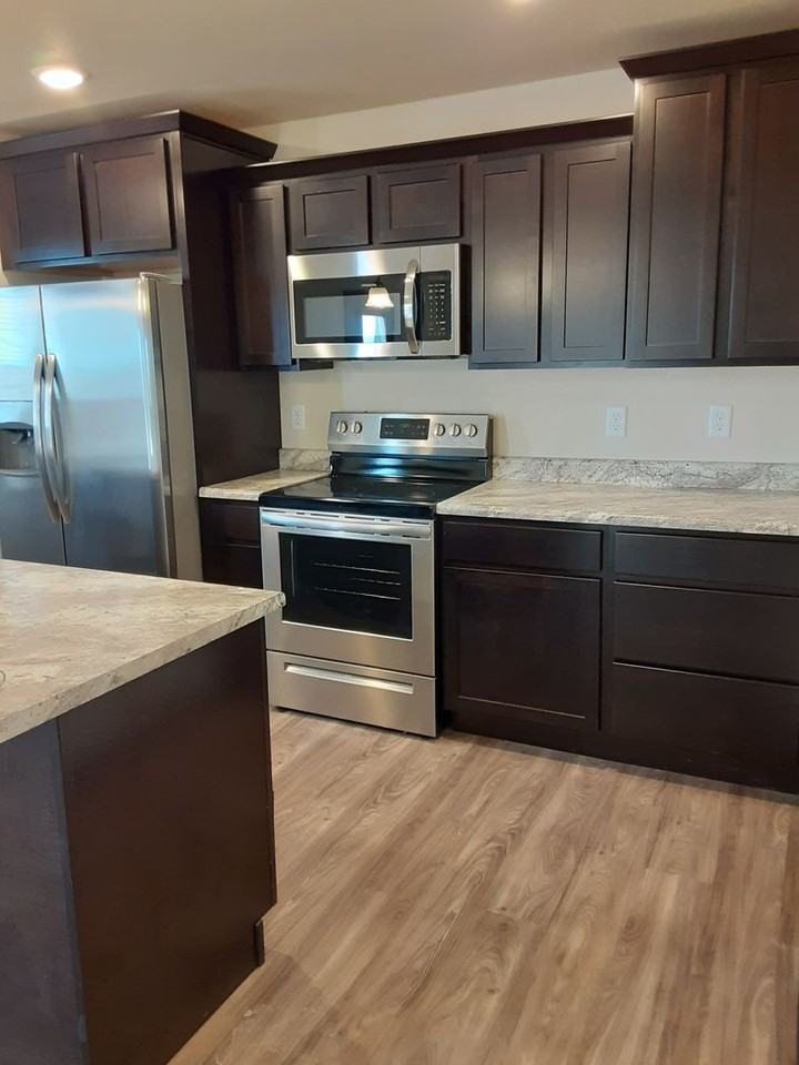 Fox Run Apartments Main - Photo 4 of 27