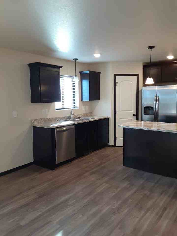 Fox Run Apartments Main - Photo 7 of 27