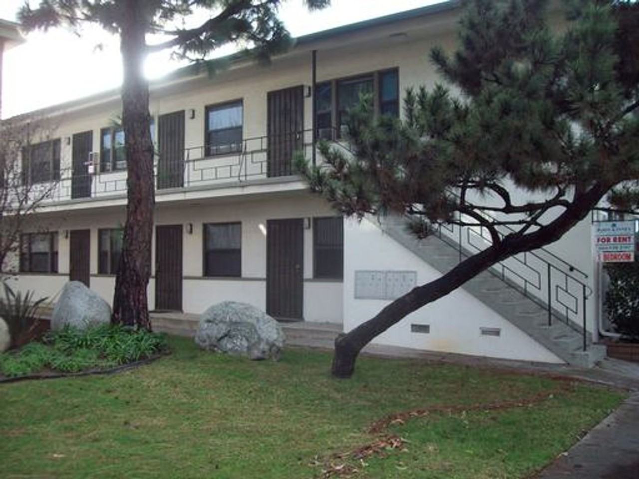 3344 Apartments in Bluff Park, Long Beach, CA 90803 Zumper