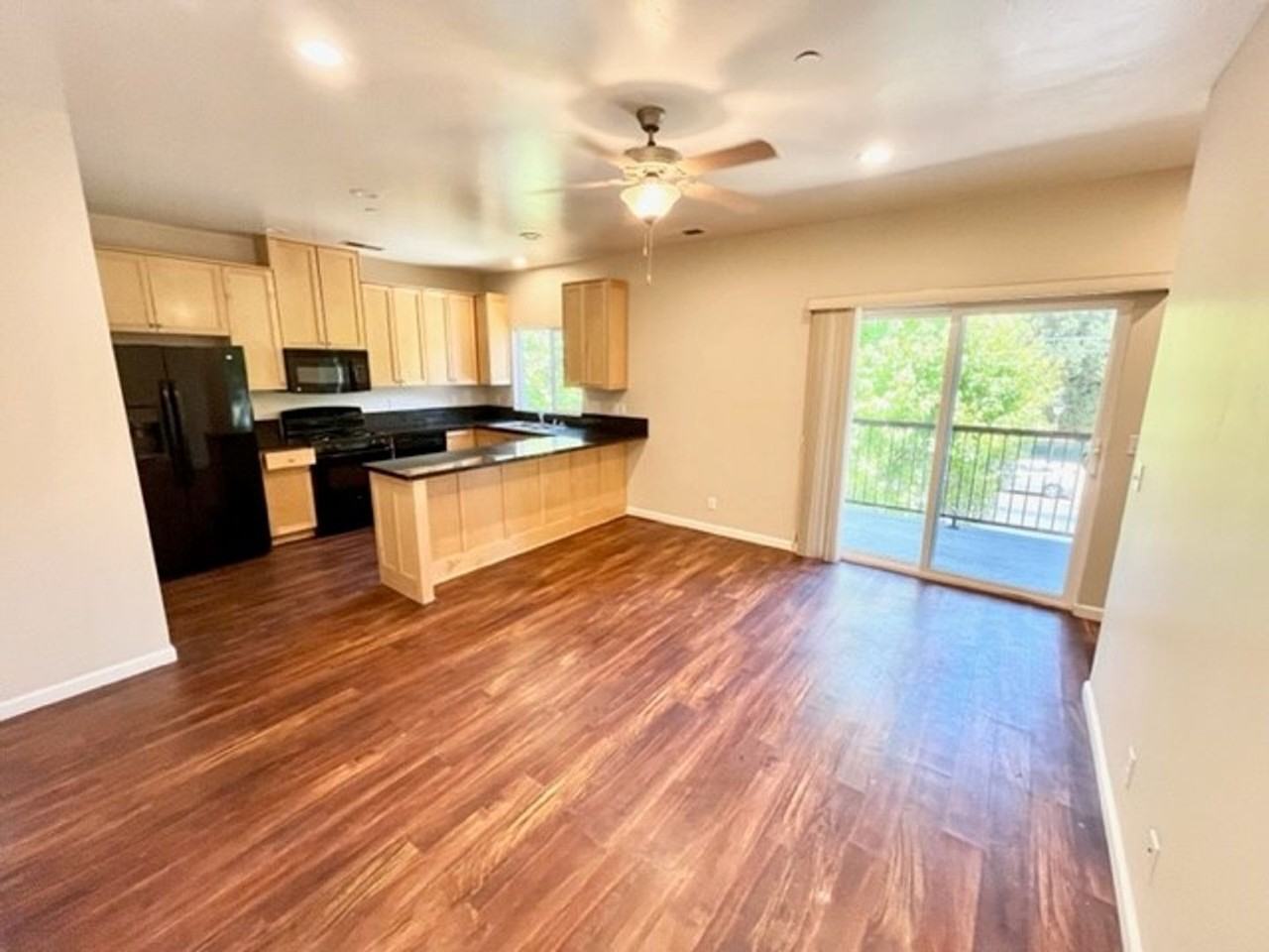 7th & Ivy Apartments 642 Ivy Street / 710 W 7th St, Chico, CA 95928