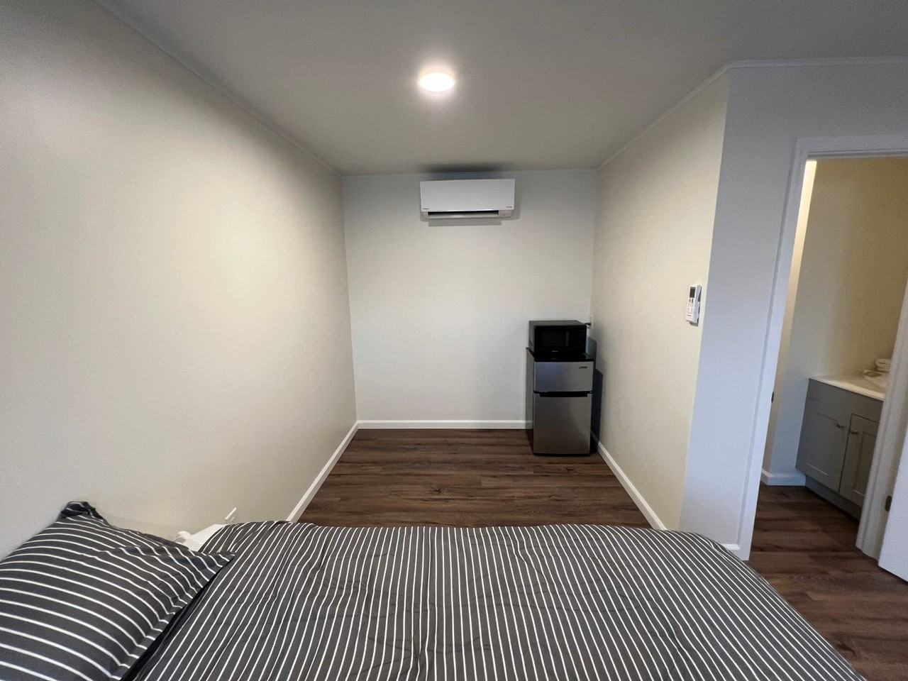 Cocoa Motel - Photo 6 of 9