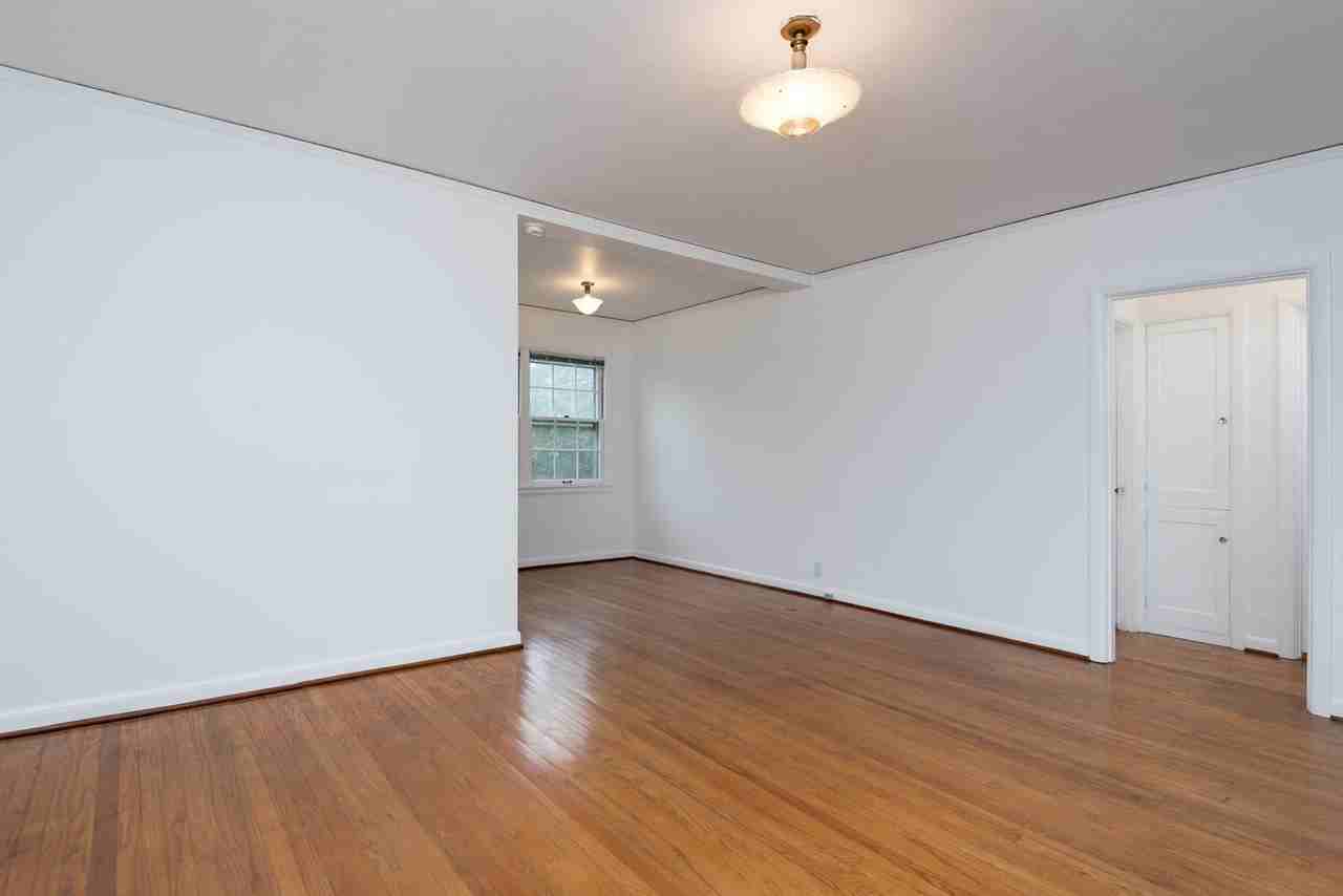 5475 Ne Sandycrest Ter #4 - Photo 7 of 30