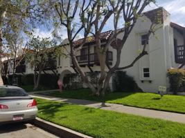 featured image of 10944 Bluffside Dr