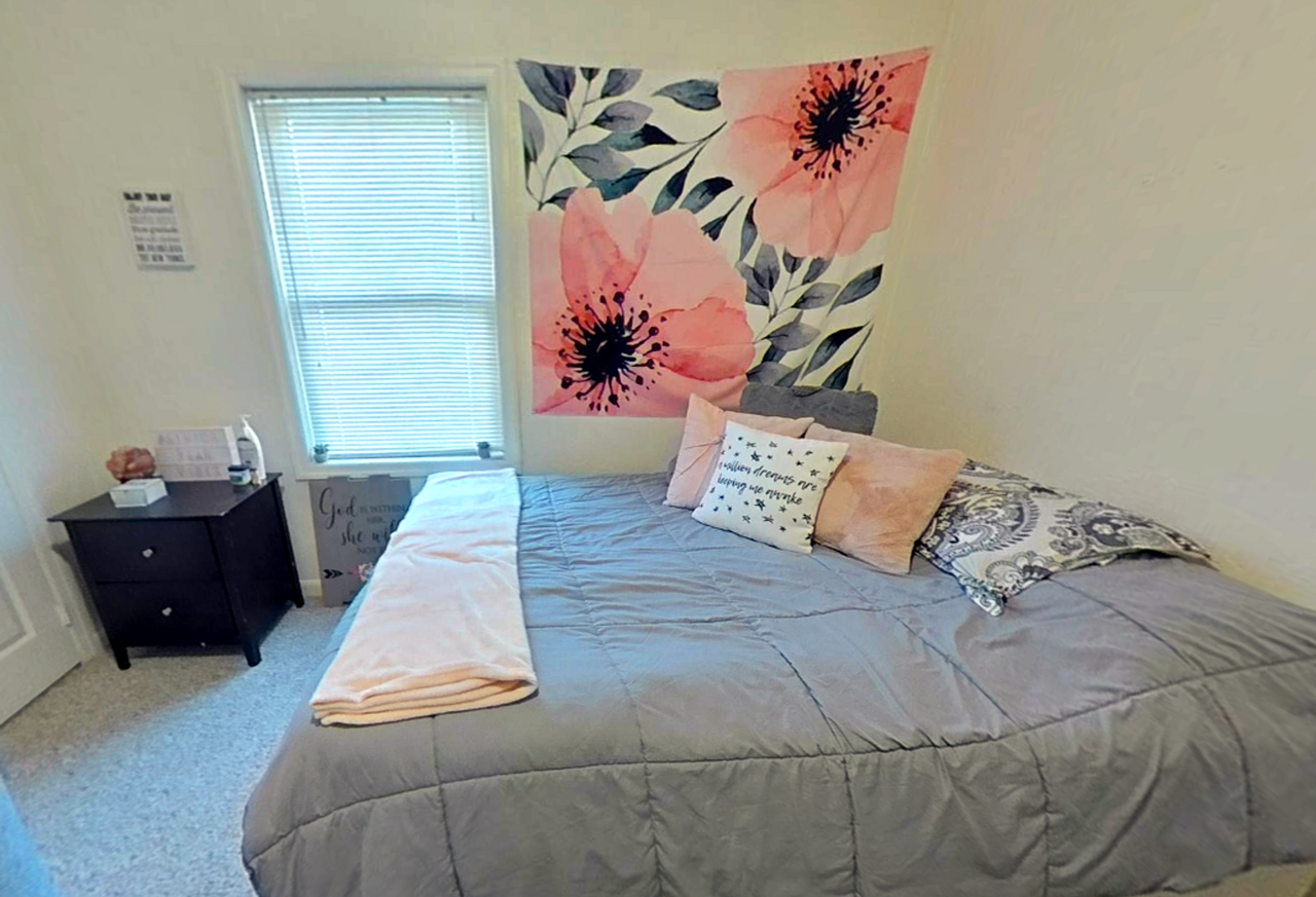 Crimson Court 7 Street - Photo 4 of 10