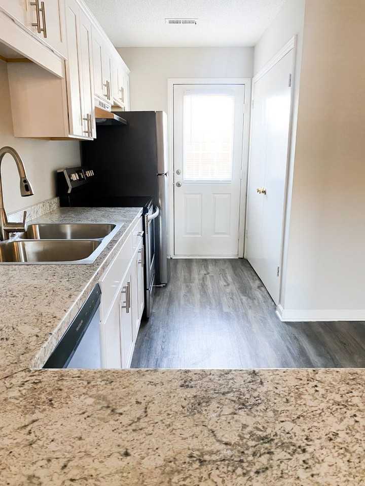 The Gables at Brownlea - Photo 3 of 18