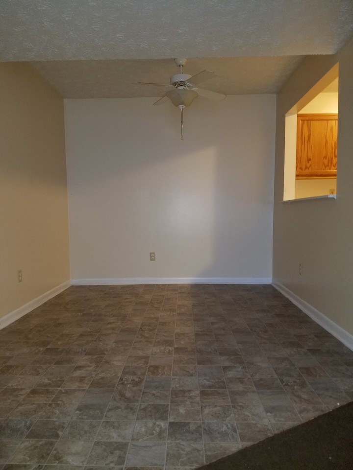 Vienna Forest Apartments & Townhomes - Photo 4 of 44