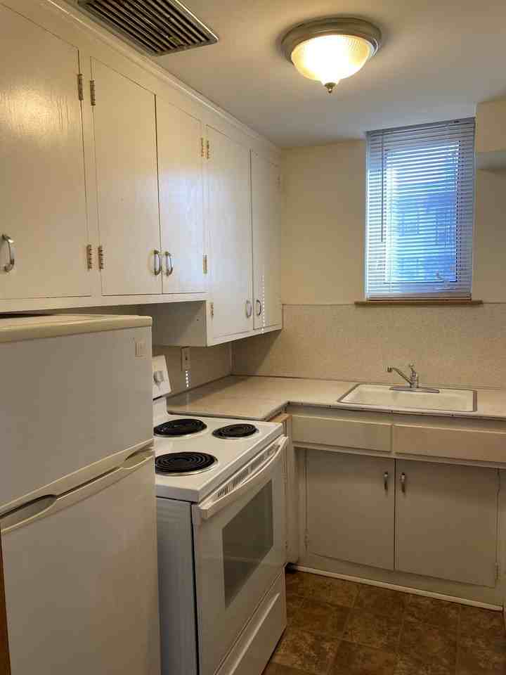 3520 Grand Ave S - Photo 6 of 13