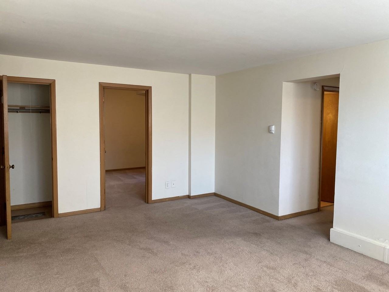 3520 Grand Ave S - Photo 7 of 13