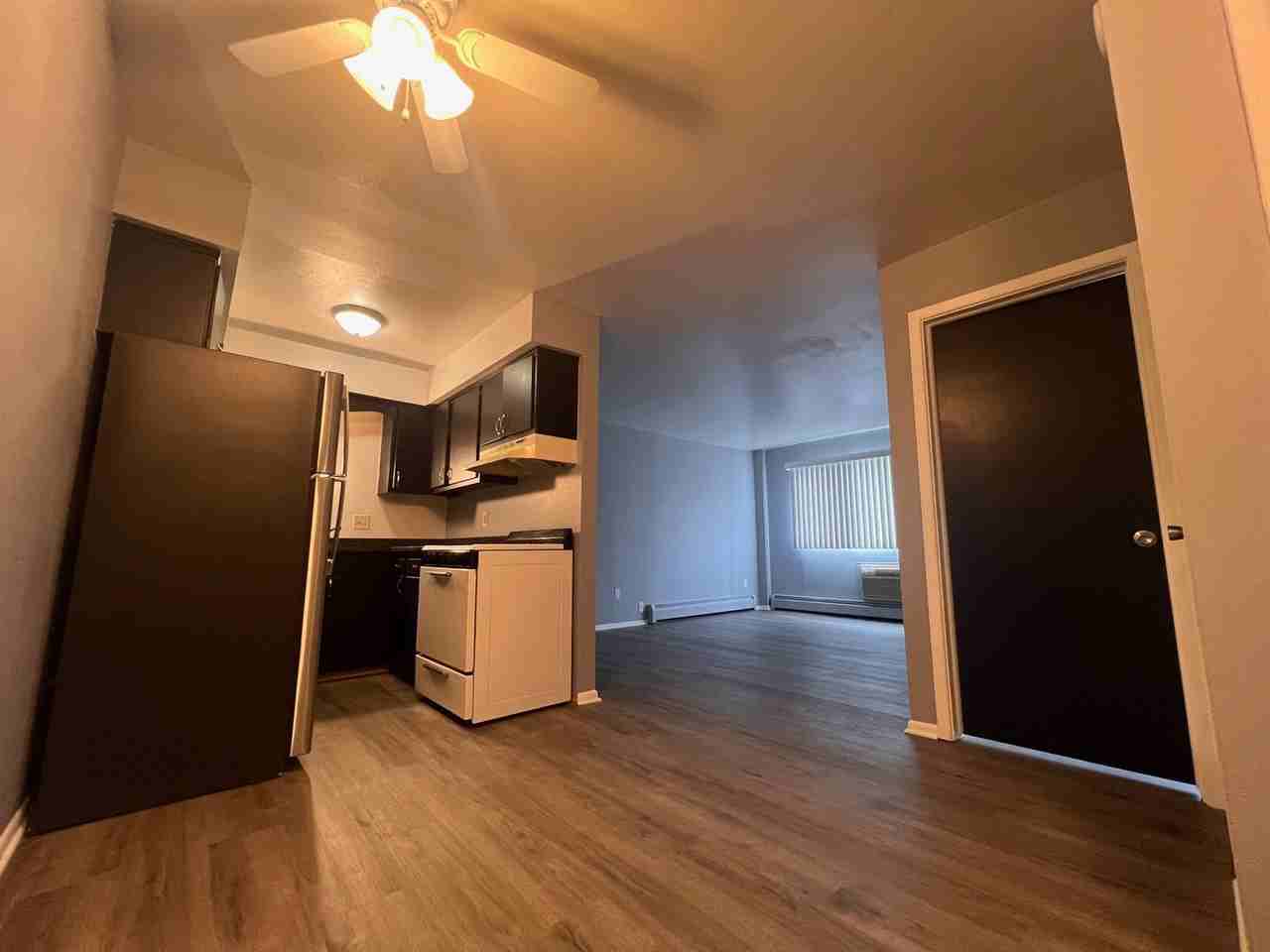1576 N. Warren Ave. - Photo 2 of 19
