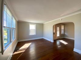featured image of 1029 Dana Ave
