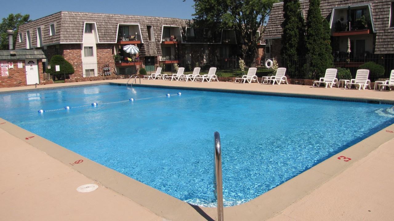 Edgemont Park Apartments - Photo 3 of 50