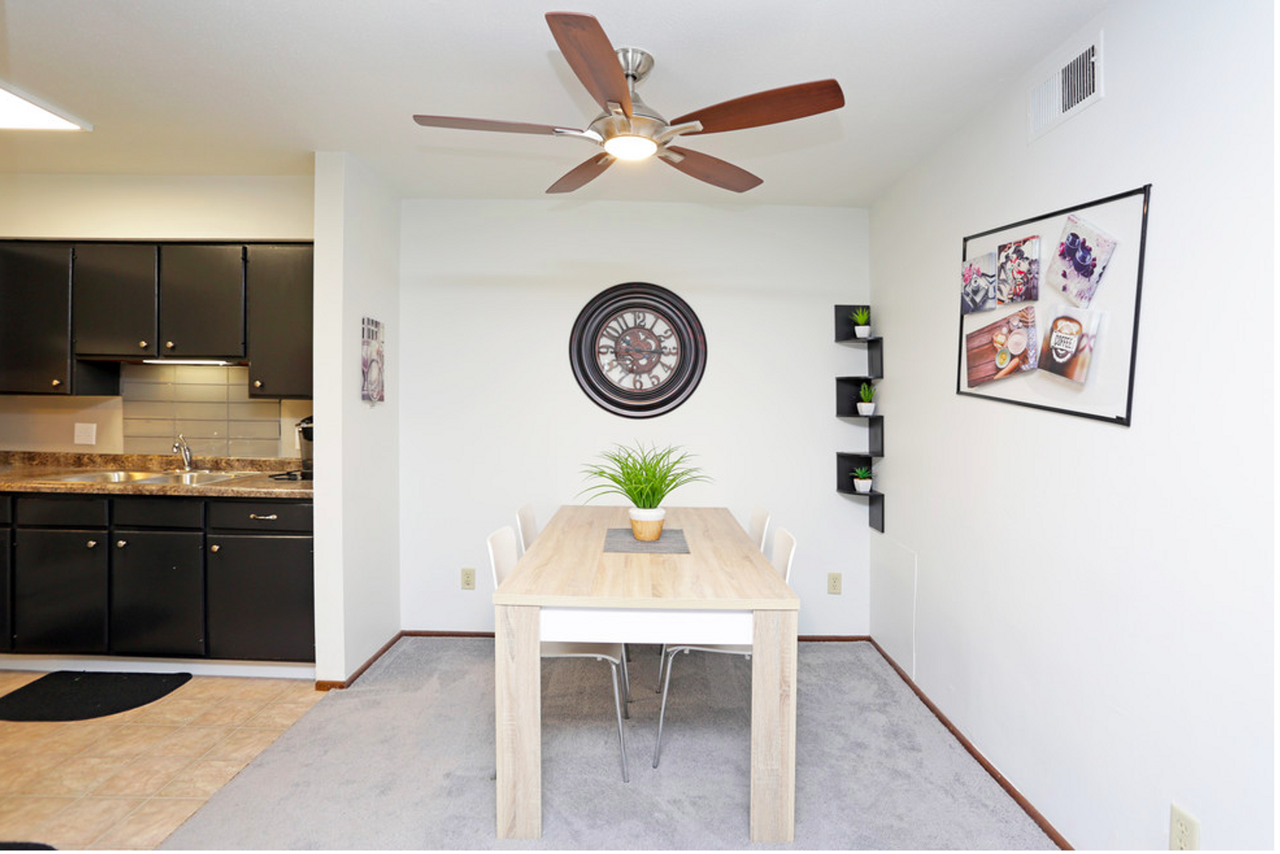 Edgemont Park Apartments - Photo 4 of 24