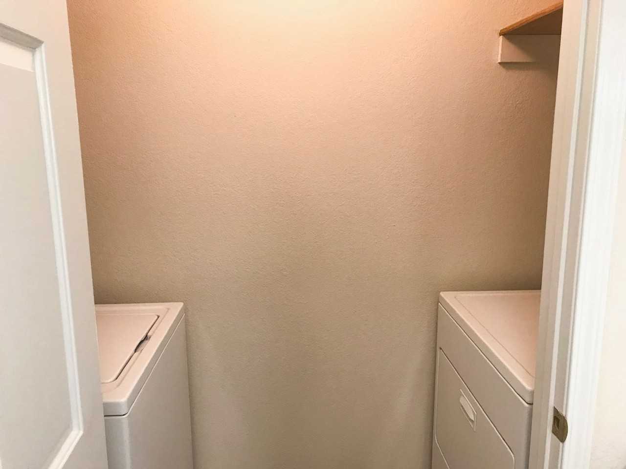 YORKTOWN ESTATES - Photo 3 of 48