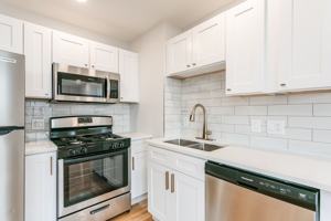 featured image of 277 Alexander St