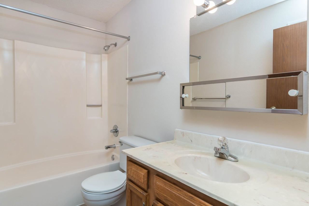 Bridgewood Estates - Photo 6 of 47