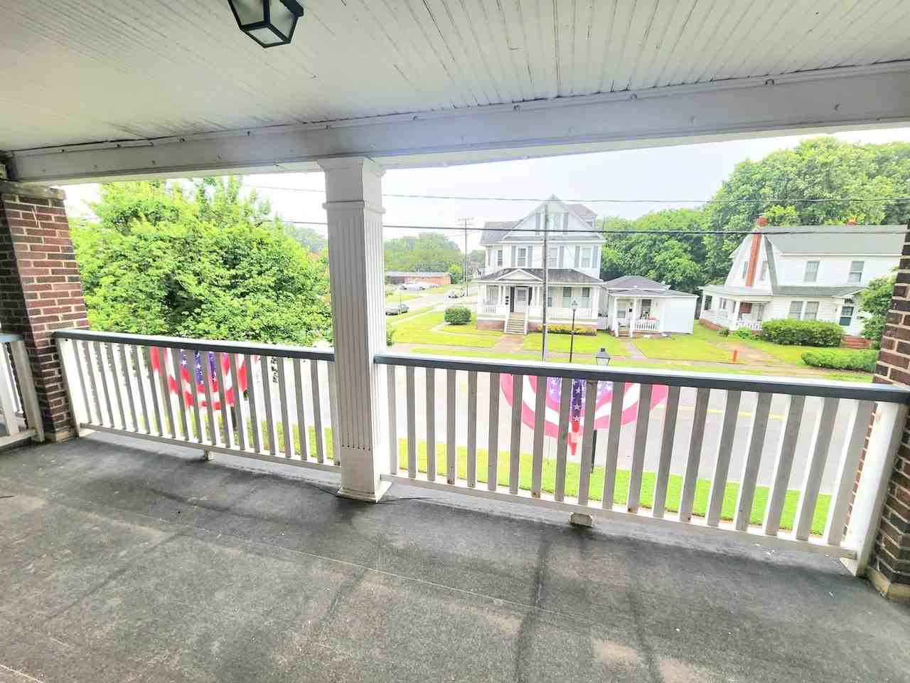 Chesapeake Avenue Apartments - Photo 5 of 28