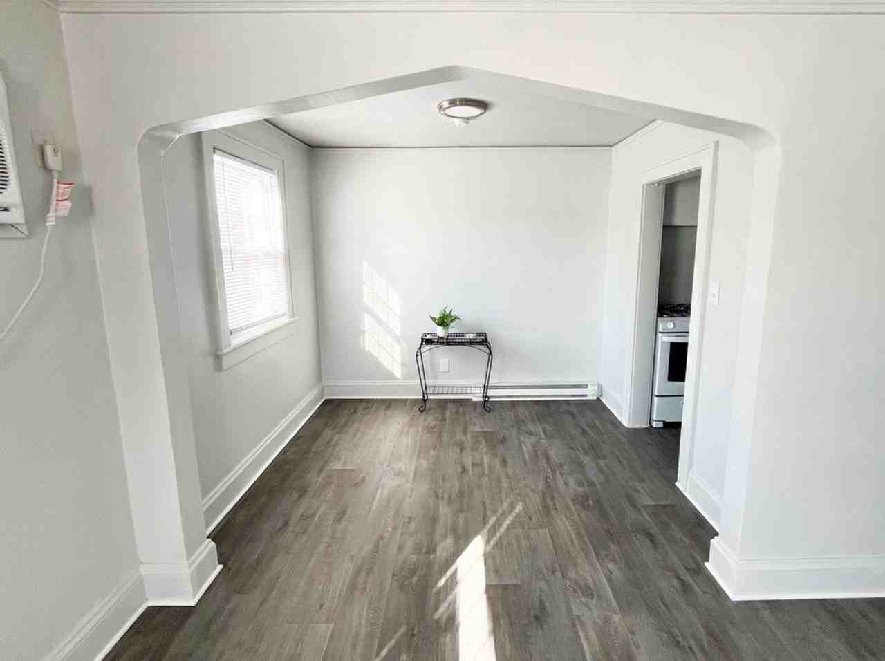 Orleans Circle Apartments - Photo 2 of 12