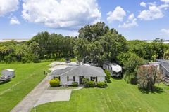 305 Linden Dr - Photo 1 of 1