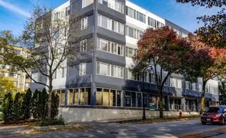 featured image of 3575 N Oakland Ave