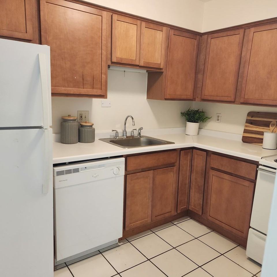 The Sherdian - Photo 7 of 22