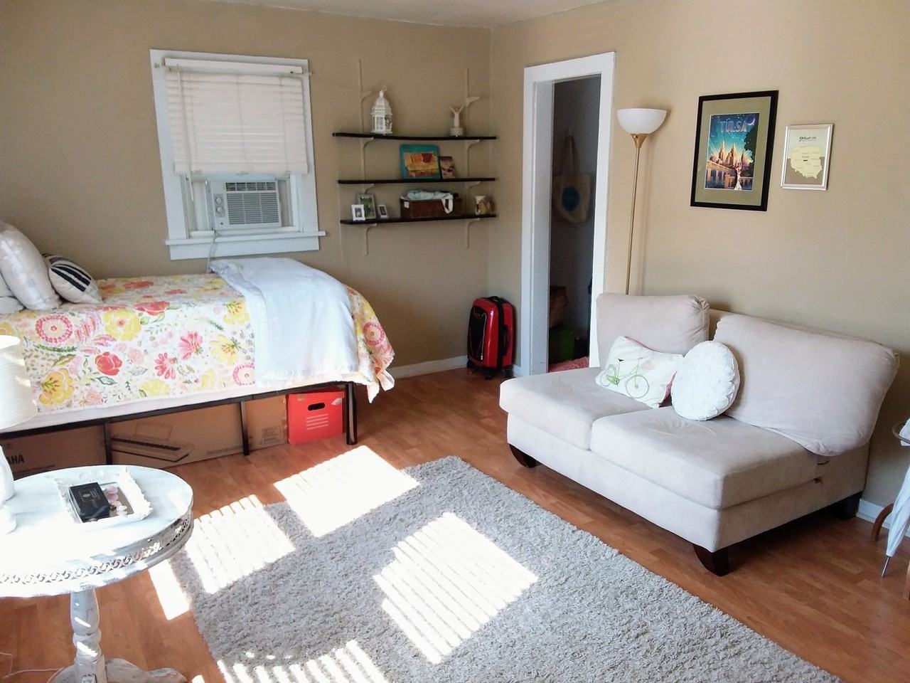 408 N Grant St - Photo 2 of 3