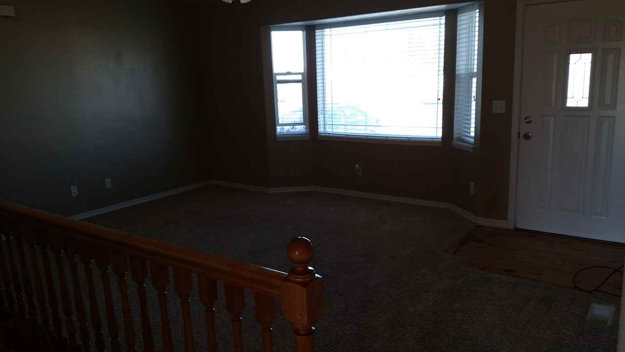 9561 Tustin - Photo 2 of 8