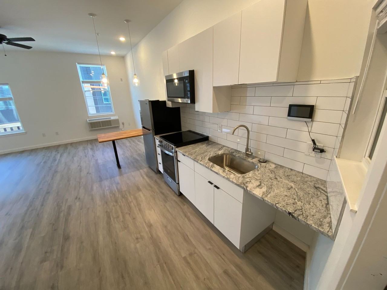 Studio House Philadelphia - Photo 3 of 23