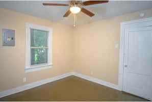 featured image of 1323 Lamar St