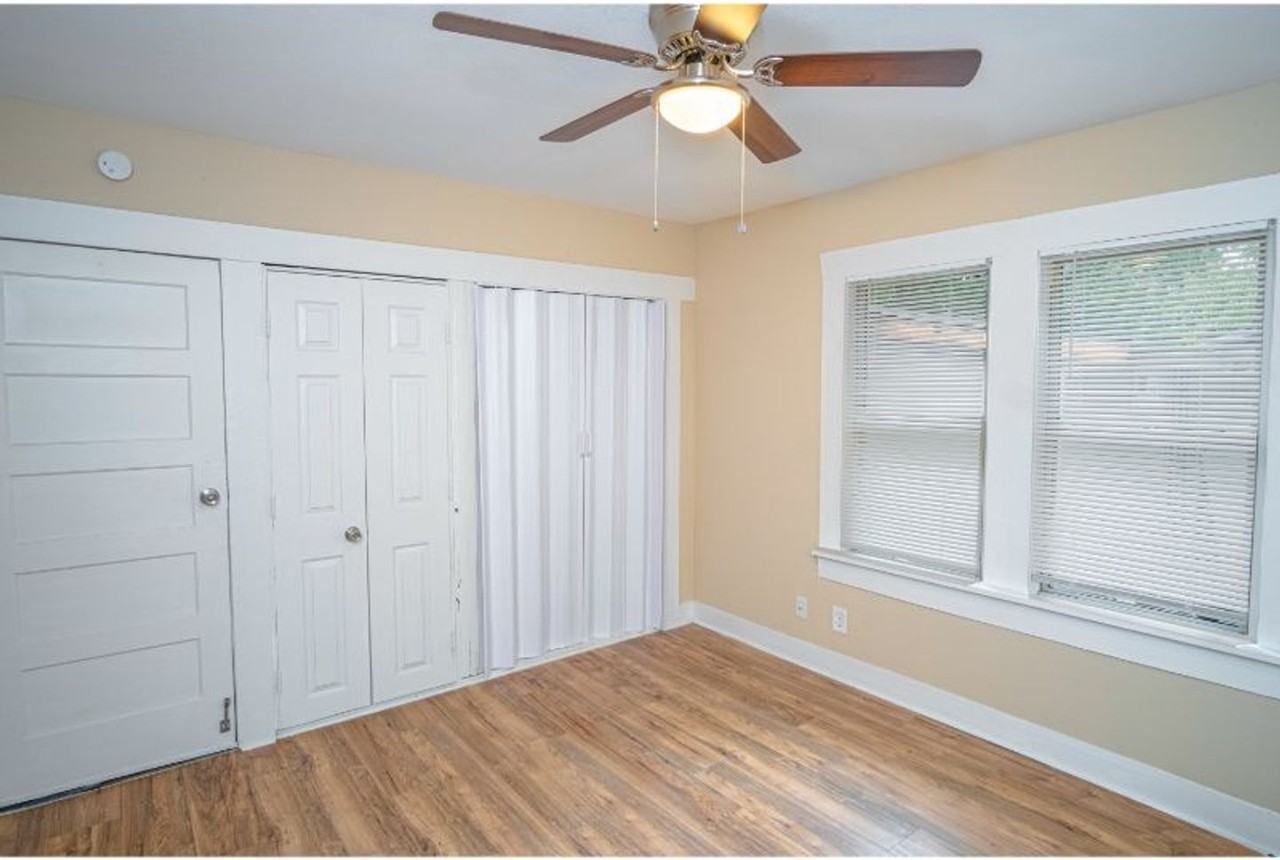 1323 Lamar - Photo 6 of 30