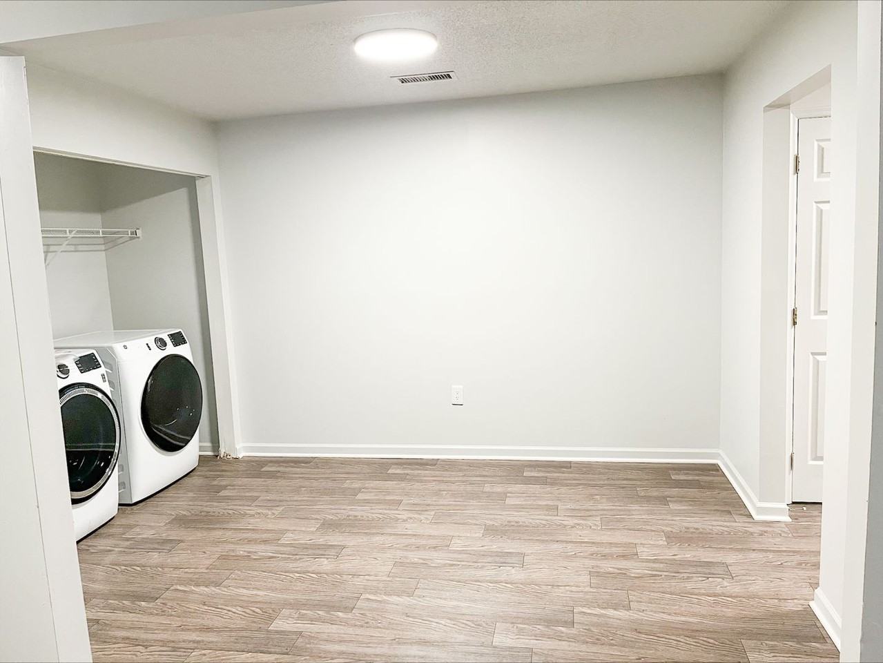 Ridge View Apartments - Photo 5 of 16