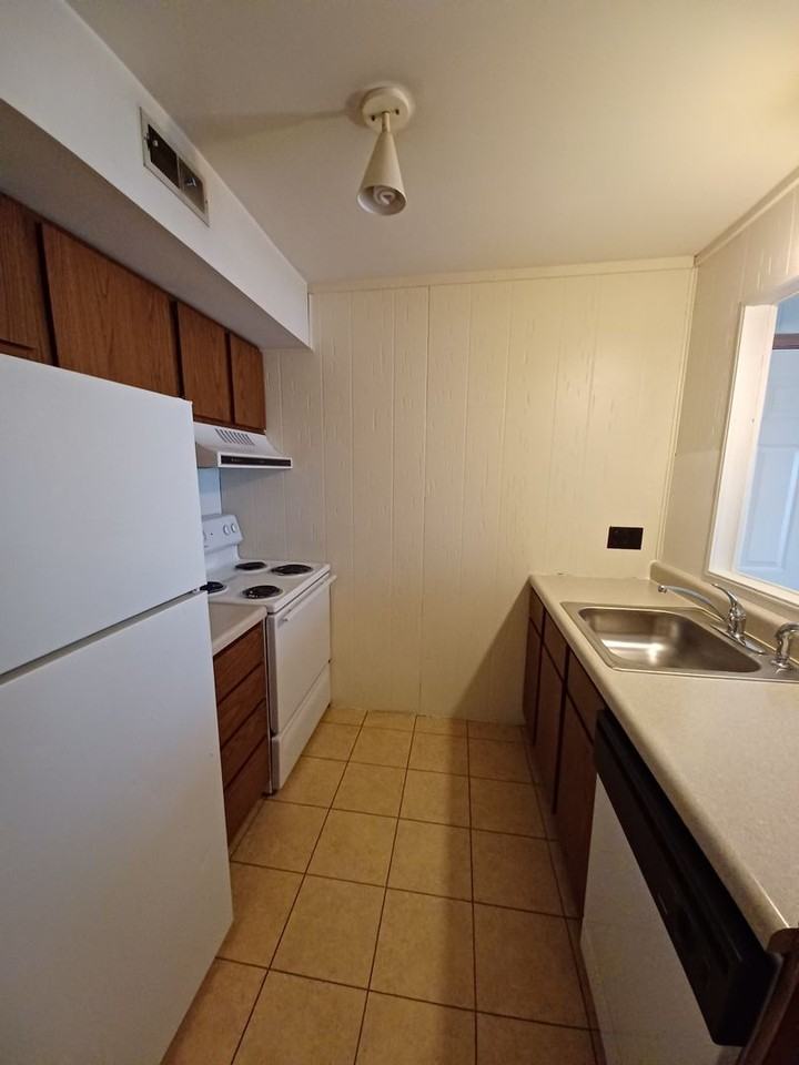 Oldetowne Apartments - Photo 5 of 32