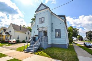 featured image of 1235 Michigan Avenue