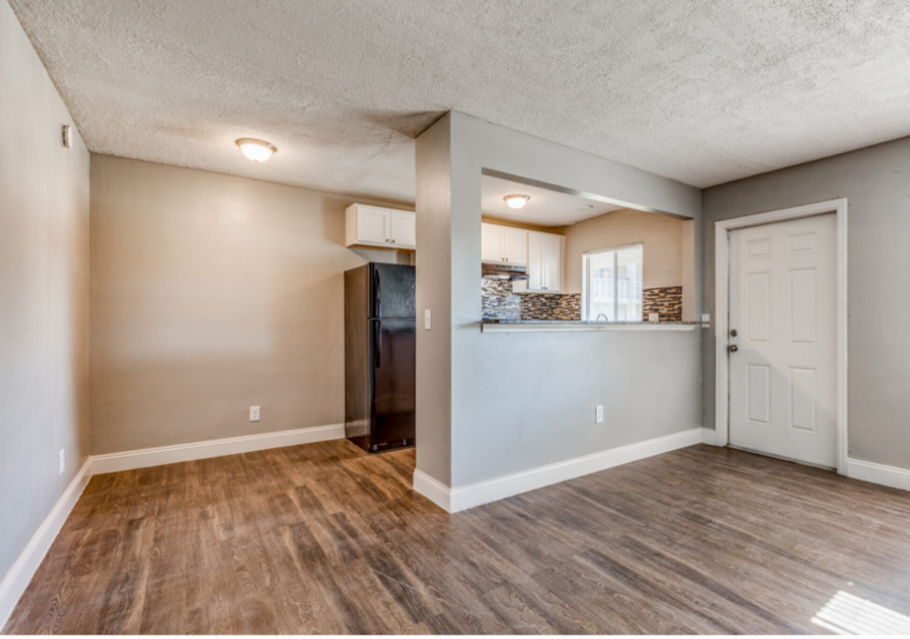 The Atlas Apartments- Sabal - Photo 6 of 7