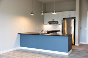featured image of 16 W 5th St