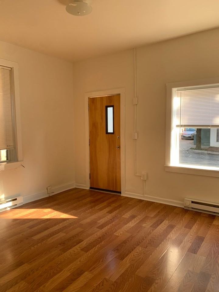 145-149 E. Franklin Street - Photo 2 of 15