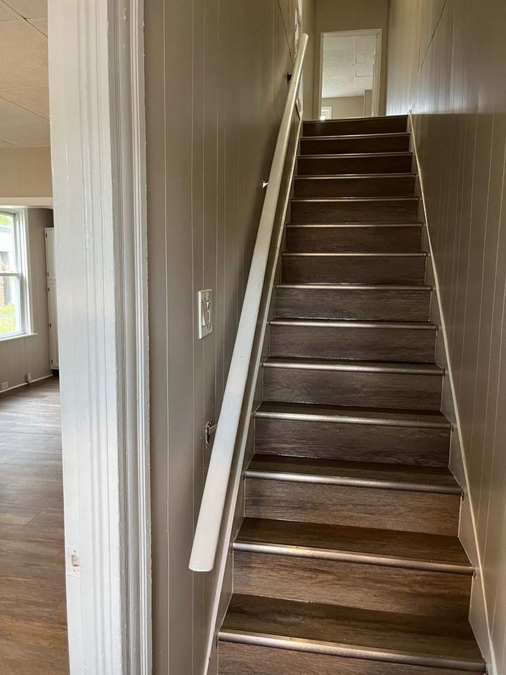 109-111 W. High Street - Photo 2 of 20