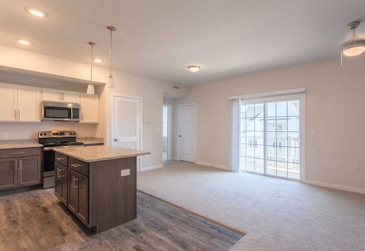 PARK 216 Luxury Apartments (1001 Beringer Road, Suffolk, VA 23435) - Photo 4 of 50